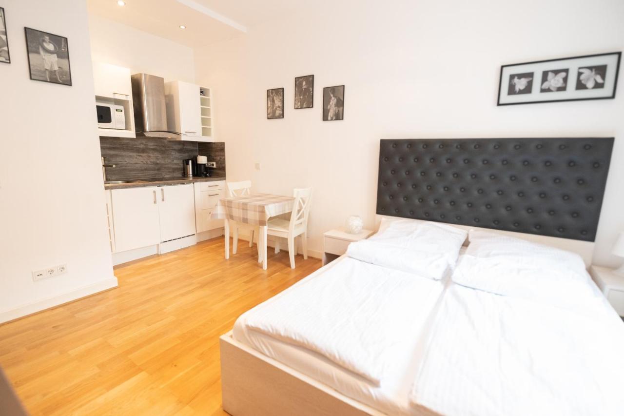 Charming Apartments Frankfurt City フランクフルト エクステリア 写真