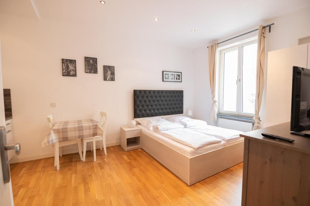 Charming Apartments Frankfurt City フランクフルト エクステリア 写真